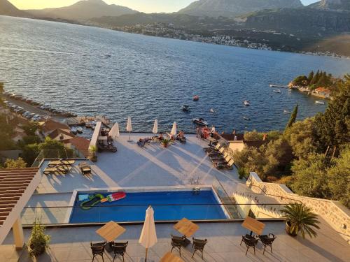 Agape Rose Hotel