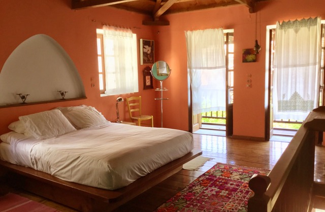 Agapi Kyria Florence artistic, spacious, tasteful, luxcurious, quiet, sea view