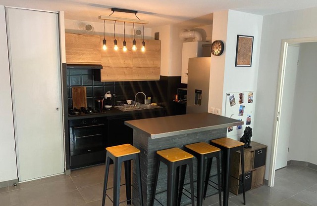 Agréable Loft aux portes de bordeaux