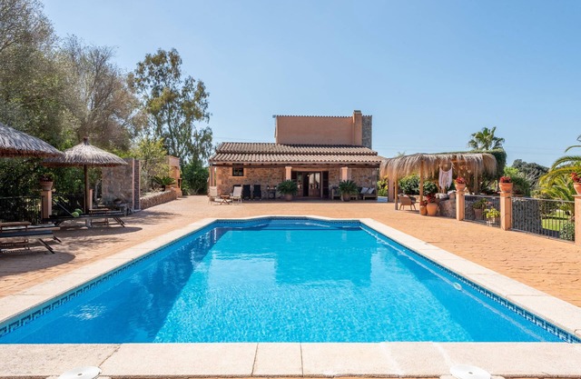 Air-Conditioned Country House with Pool, Wi-Fi, Garden and Terraces; Parking Available