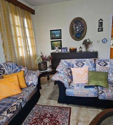 Aira Villa