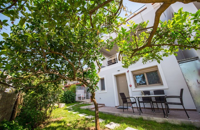 AK View Apartments