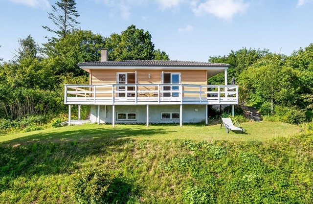 "Albert" - 300m from the sea by Interhome