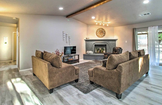 Albuquerque Home: Close to Hiking & Old Town!