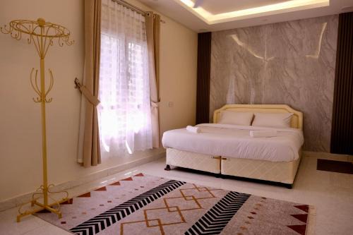 Albustan House