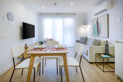 Alejandro Dumas Exclusive Living