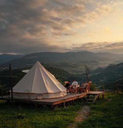 Alereks Mountain Camping