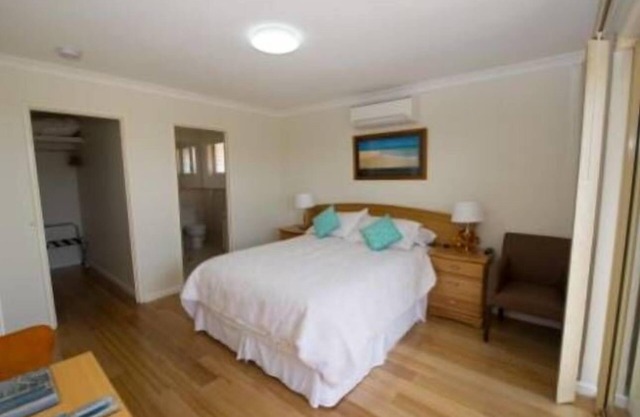 Alexander Drive B & B