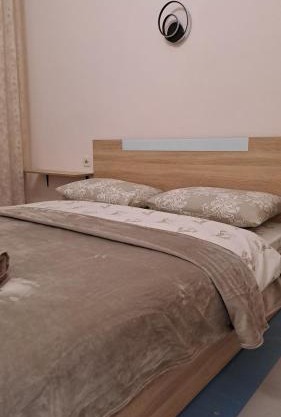 Alexapartment