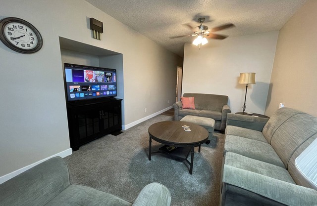All-inclusive Single Level 3 Bedroom Apartment w/Full Bath, & Equipped Kitchen
