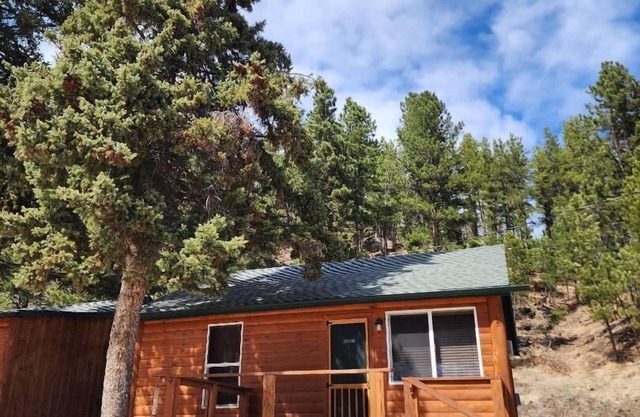 Allen Gulch Cabins is the perfect location to stay and explore the Black Hills!