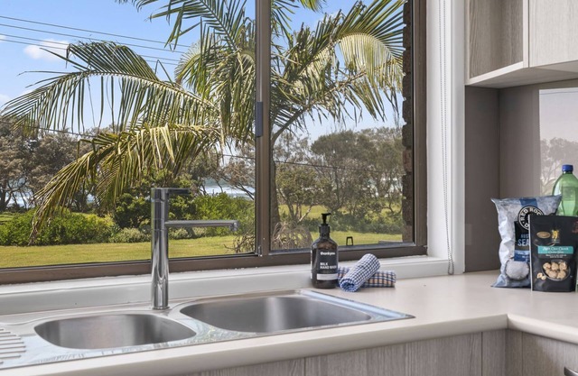 Allure at Sandy beautiful beach front holiday house
