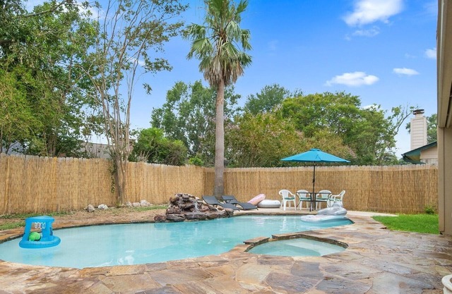 Aloha and welcome to your own private slice of paradise right here in Houston!