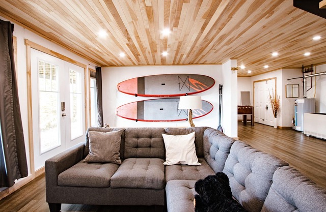 Alone in Off-The-Grid Chalet /No Neighbors!