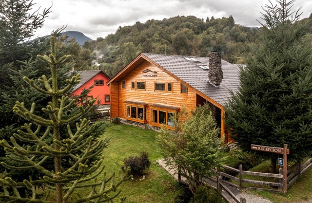 Alto Melimoyu Hotel & Patagonia