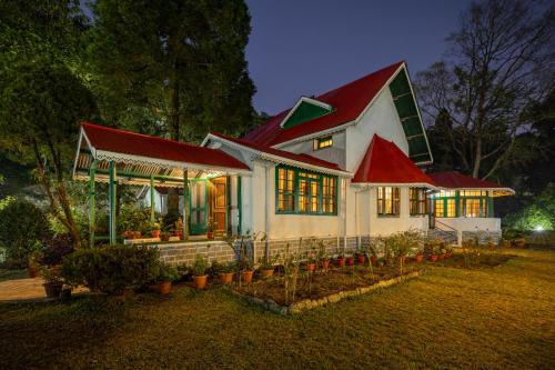amã Stays & Trails - Wayside Villa, Kurseong