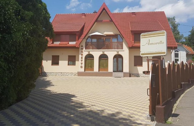 Amaretto Szállás