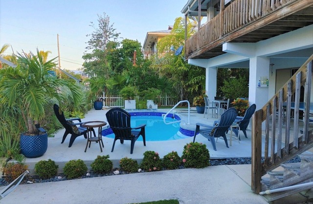 Amazing 2 BR Home in Summerland w/Great Boating Access & Private Heated Pool!