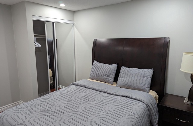 Amazing 6-bed, 3 full bath home in a quiet neighborhood.