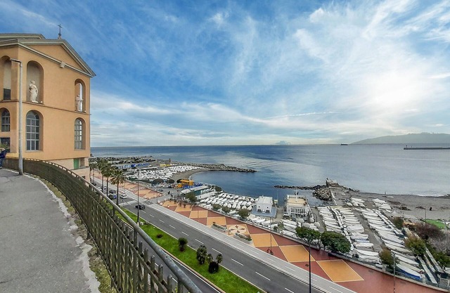 Amazing apartment in Genova with WiFi