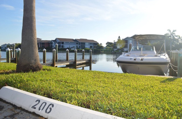 Amazing Beachfront Condo - Siesta Key, FL -