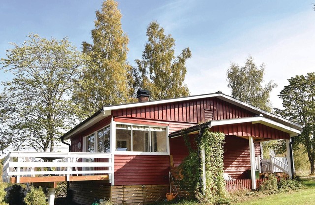 Amazing home in årjäng with WiFi