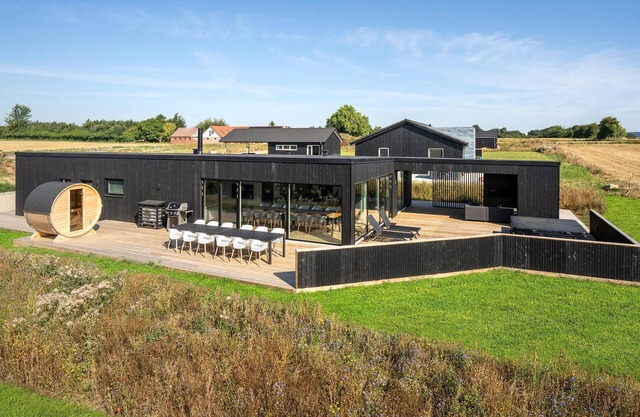 Amazing home in Børkop with WiFi