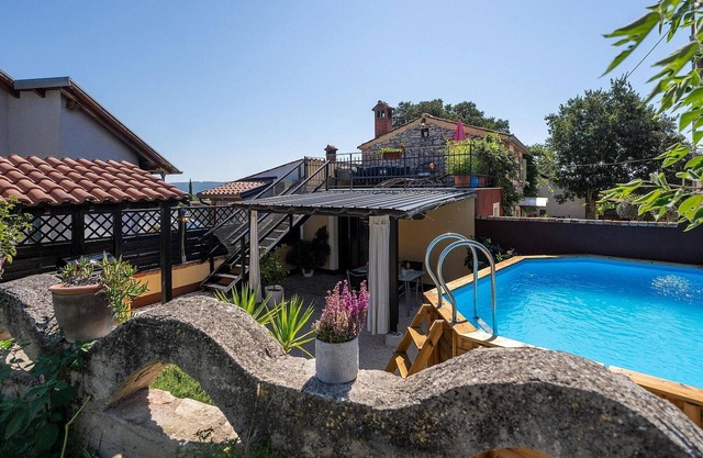 Amazing home in Brtonigla