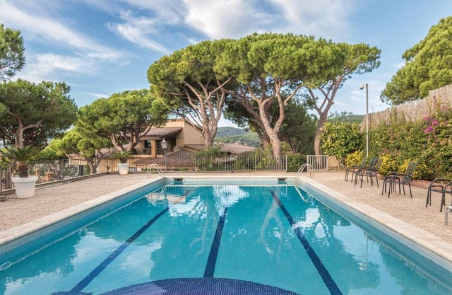 Amazing Home In Cabrils With Wifi