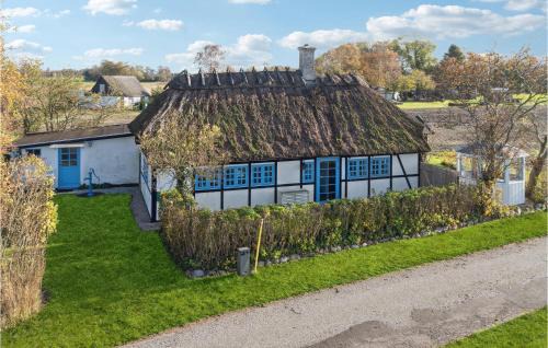 Amazing Home In Horslunde With Kitchen