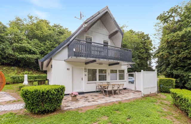 Amazing home in Kirchheim with sauna