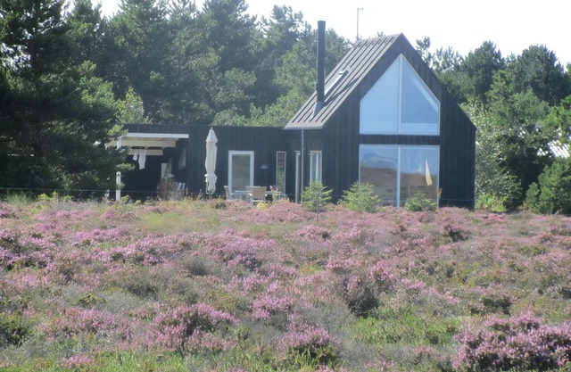 Amazing home in Læsø w/