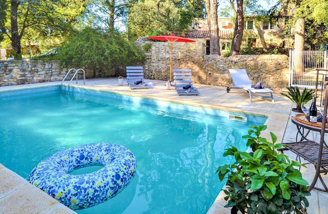 Amazing home in Mornas