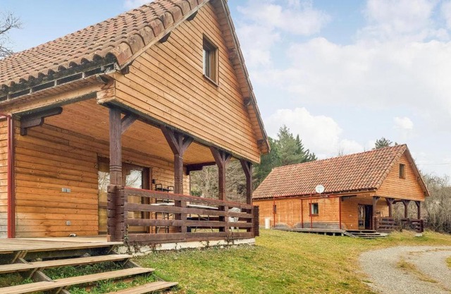 Amazing Home In Sainte Croix-Volvestre