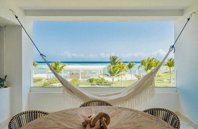 Amazing ocean views apartment with private beach in Cap Cana