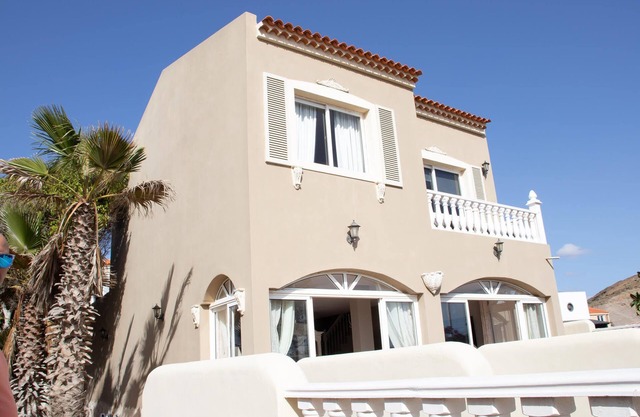 amazing view el Medano villa in with jacuzzi