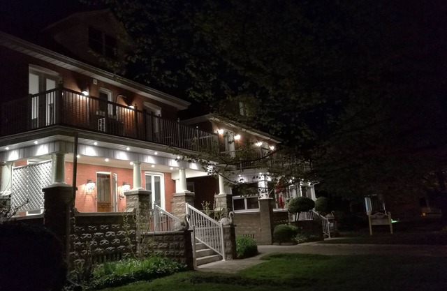 Ambassador B&B Guest Home