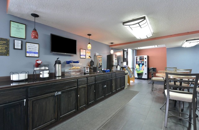 Americas Best Value Inn Kansas City E Independence