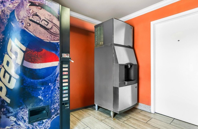 Americas Best Value Inn & Suites Siloam Springs