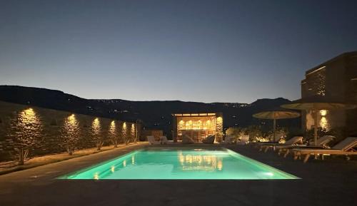 Ammos Andros Accommodation