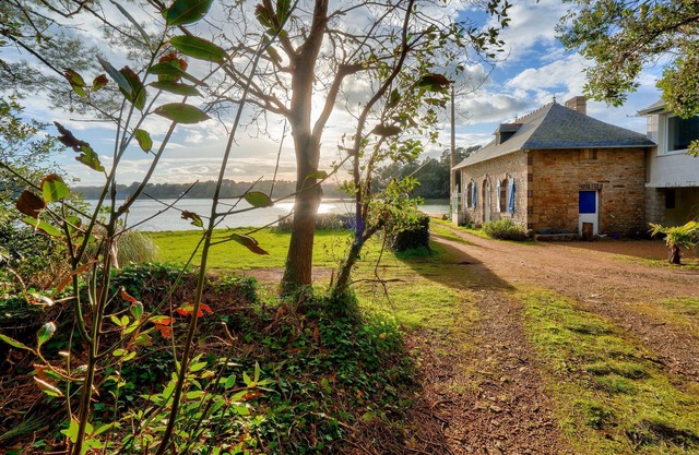 An exceptional address for 4 on Queffen Island