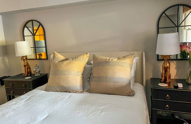An oasis in Glover Park - guest suite with parking