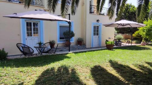Anastasia's Garden - Yellow Apartment
