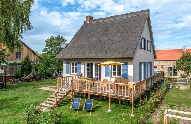 Anchor. Point: Unique house in Rieth am See