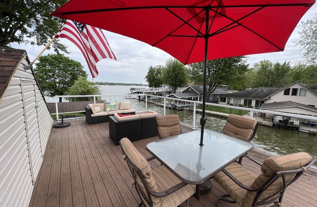 Anchor's Away at Indian Lake Waterfront Home