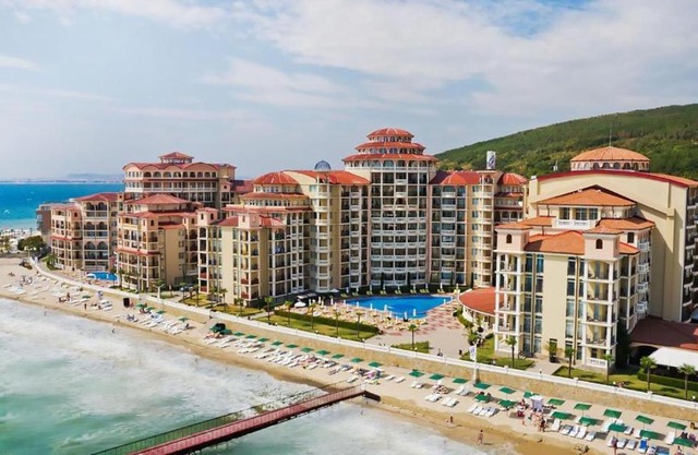 Andalucia Beach - Sea Viev Apartments