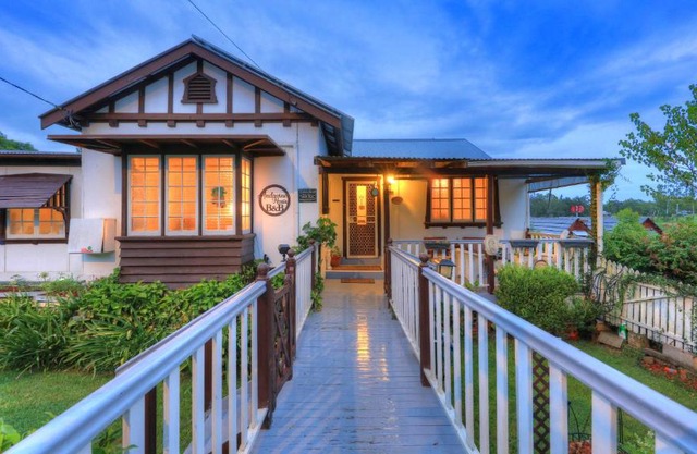 Andavine House - Bed & Breakfast