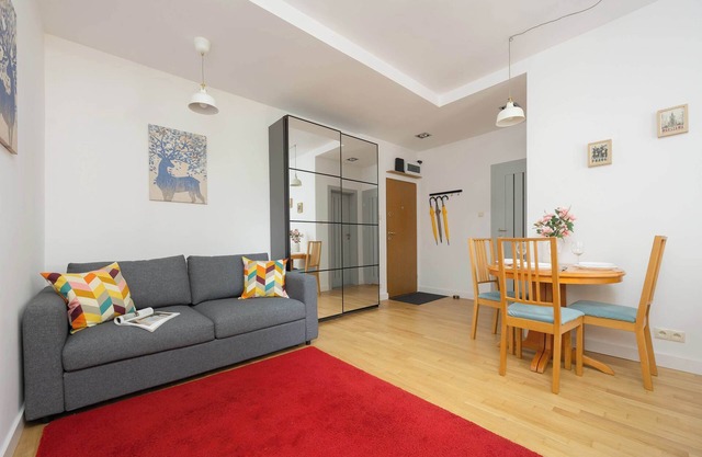 Andersa 6 | Warsaw | Bright Apartment | Near Ogród Krasińskich