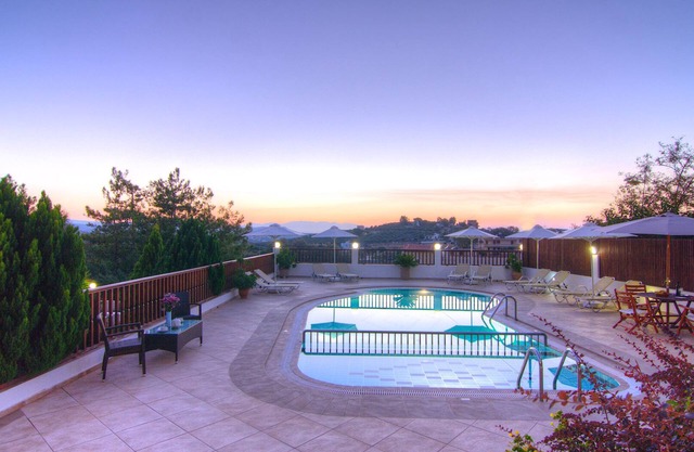 Anemomylos Villa I, with 50m² Private Pool & BBQ, Walking distance to amenities.
