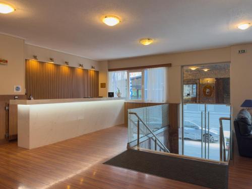 Anemoni Piraeus Hotel